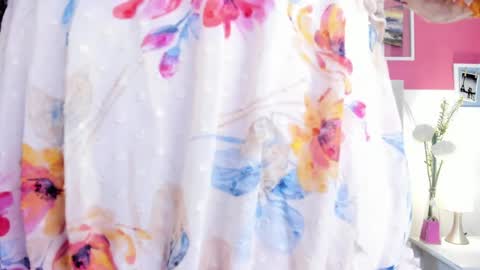 angel_velvet_ online show from April 2026 03:09:02 PM