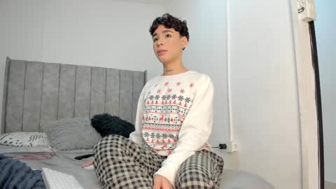Angel online show from December 2024 04:51:02 AM