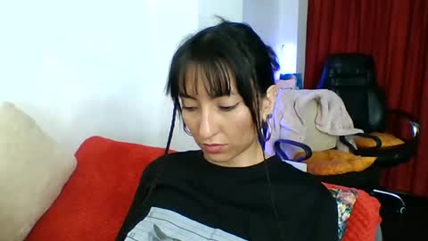 Snapshot of angela_mis chatting on June 2026 09:50:01 PM Angela online show from June 2026 09:50:01 PM