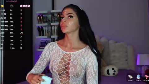 Angela online show from July 2026 01:13:02 PM