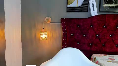 angela_nix online show from June 2026 03:28:01 PM