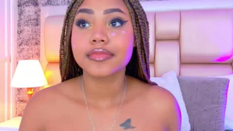 Angela Roberts online show from March 2026 02:04:02 AM