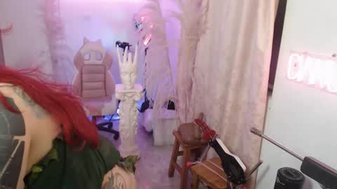 Snapshot of angelacianuro_2 chatting on October 2025 01:09:02 AM Angela Cianuro online show from October 2025 01:09:02 AM