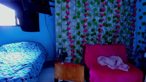 Angela online show from May 2026 07:08:01 PM