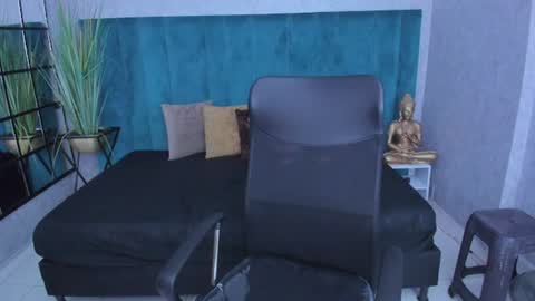Angela online show from June 2026 02:01:01 AM