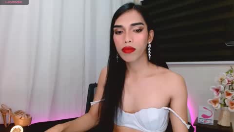 SENORITA online show from November 2025 12:31:02 AM