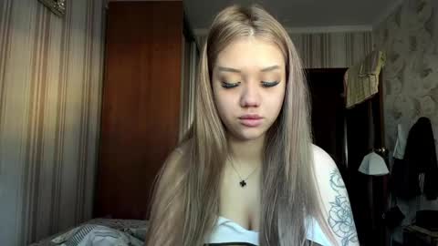 Angel online show from May 2026 04:18:01 AM