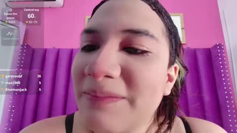 Snapshot of angelarumiee chatting on October 2025 03:04:01 AM Angela online show from October 2025 03:04:01 AM