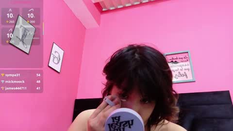 Snapshot of angelarumiee chatting on October 2025 02:57:02 AM Angela online show from October 2025 02:57:02 AM