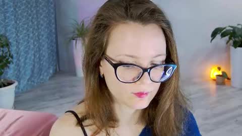 Snapshot of angelawhity chatting on November 2025 12:59:03 PM Angela online show from November 2025 12:59:03 PM