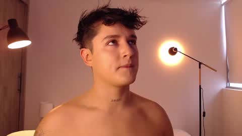 Snapshot of angelcossio chatting on December 2025 06:04:01 PM Angel online show from December 2025 06:04:01 PM