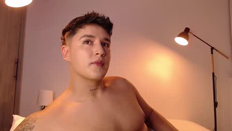 Snapshot of angelcossio chatting on January 2026 11:31:01 PM Angel online show from January 2026 11:31:01 PM