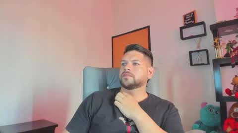 angel online show from November 2025 02:50:01 PM