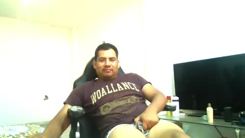 Snapshot of angeldavid90 chatting on April 2026 06:53:01 PM angeldavid90 online show from April 2026 06:53:01 PM