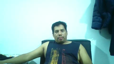 angeldavid90 online show from May 2026 11:23:04 PM