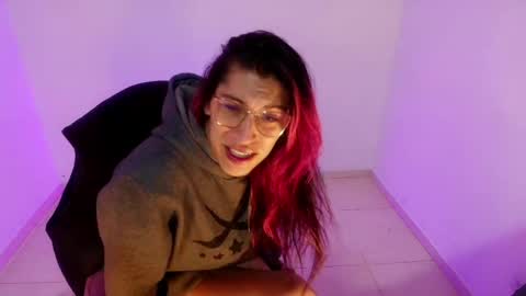 angele online show from April 2026 07:15:01 PM