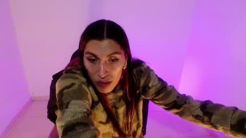 angele online show from May 2026 06:05:01 PM