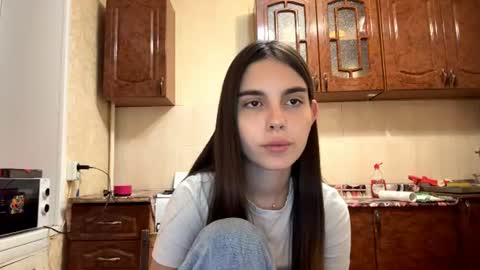 Bella online show from July 2026 06:20:01 PM