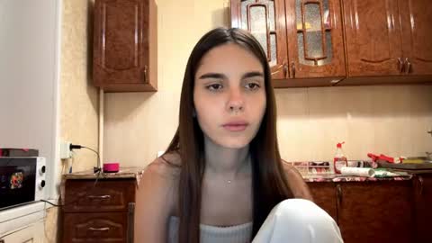 Bella online show from July 2026 07:39:01 PM
