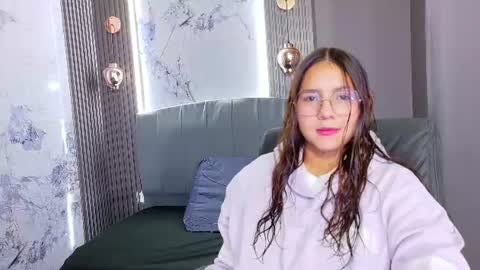 angel online show from July 2026 01:18:02 PM