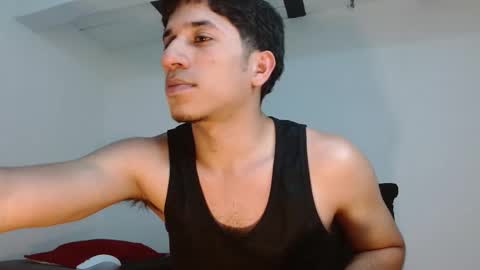 Snapshot of angelhil chatting on October 2025 02:31:02 AM Angel of littlebandido online show from October 2025 02:31:02 AM