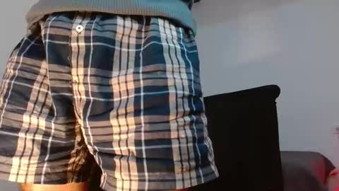 Snapshot of angelhil chatting on October 2025 02:33:01 AM Angel of littlebandido online show from October 2025 02:33:01 AM