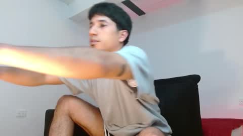 Snapshot of angelhil chatting on November 2025 02:42:02 AM Angel of littlebandido online show from November 2025 02:42:02 AM