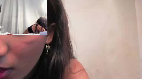 Carolina online show from May 2026 11:34:04 PM