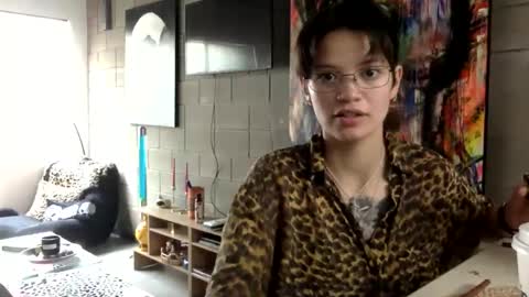 angelia01m online show from April 2026 09:23:01 PM