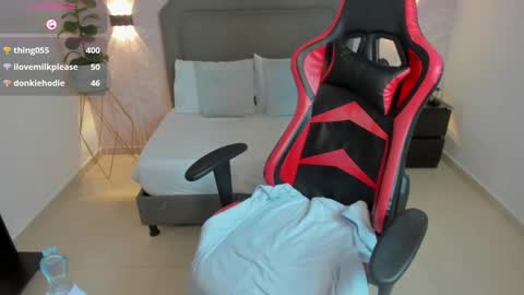 A N G E L I C A online show from February 2025 03:08:01 PM