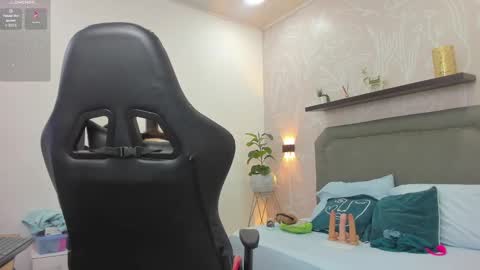 A N G E L I C A online show from September 2025 11:54:01 AM