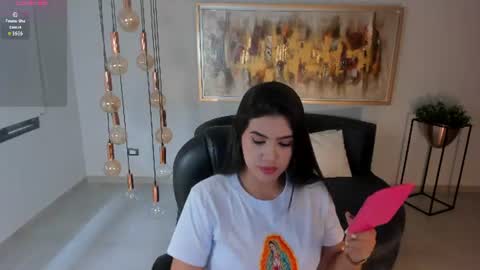 Snapshot of angelicavega_ chatting on June 2026 08:18:02 PM Angelica Vega online show from June 2026 08:18:02 PM