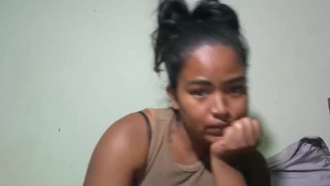 Snapshot of angelice33 chatting on February 2026 06:39:01 PM angelice33 online show from February 2026 06:39:01 PM