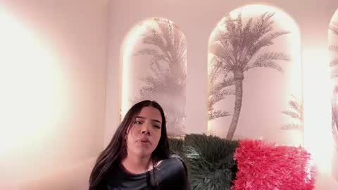 Snapshot of angelierose_ chatting on July 2026 12:56:02 PM Angelie Rose online show from July 2026 12:56:02 PM