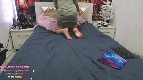 Angelika Rouge online show from February 2026 05:19:02 PM