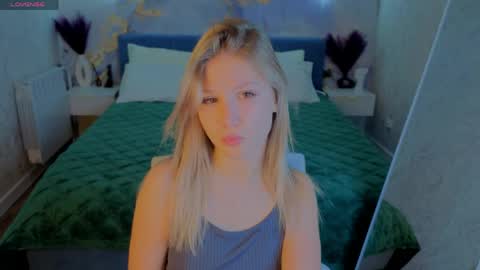 Snapshot of angelina_becker chatting on May 2026 01:00:01 AM Angelina online show from May 2026 01:00:01 AM
