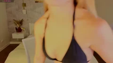 Angelina online show from July 2026 01:08:01 AM