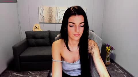 Angelina online show from December 2024 06:35:02 PM