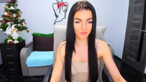 Angelina online show from December 2024 12:45:02 PM