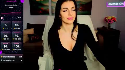 Snapshot of angelina_clark chatting on May 2026 07:15:01 AM Angelina online show from May 2026 07:15:01 AM
