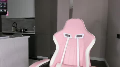 Snapshot of angelina_key chatting on May 2026 09:01:02 PM angel online show from May 2026 09:01:02 PM