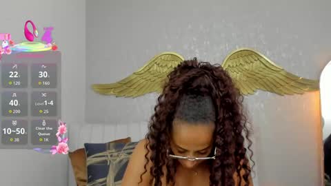 Angelina online show from May 2026 11:25:01 AM