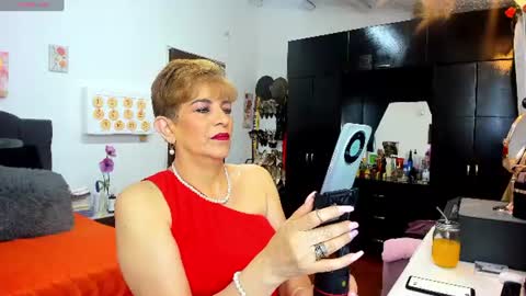 Angelina online show from June 2026 11:46:01 PM