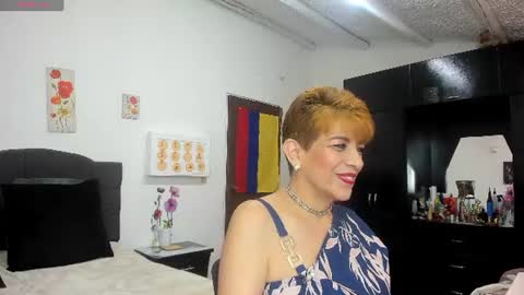 Angelina online show from July 2026 11:42:01 PM