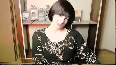 Angelina online show from May 2026 08:33:02 AM