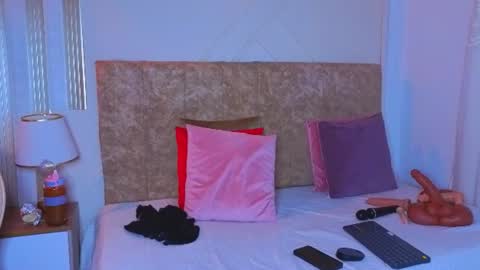 angelinarouse_ online show from June 2026 04:07:02 AM