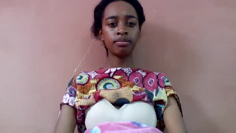 Snapshot of angeline221173 chatting on July 2026 10:21:02 AM angeline221173 online show from July 2026 10:21:02 AM