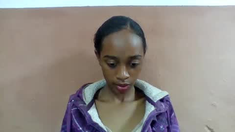 Snapshot of angeline221173 chatting on July 2026 07:12:01 AM angeline221173 online show from July 2026 07:12:01 AM