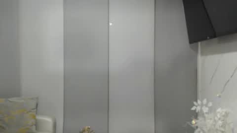 angelinna_12 online show from June 2026 05:39:01 AM