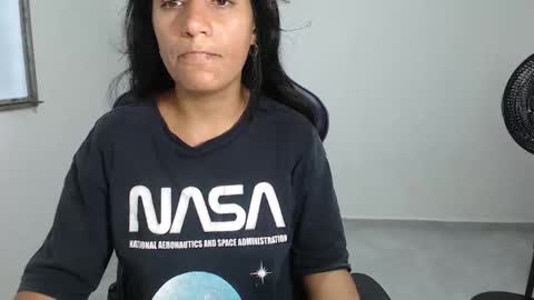 angela online show from June 2026 07:16:02 PM